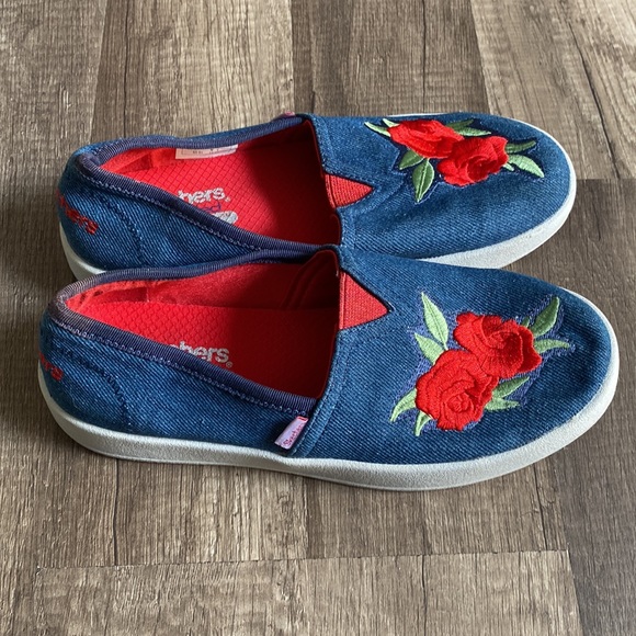 Skechers air cooled Memory Foam shoes size 2.5 - Picture 5 of 12